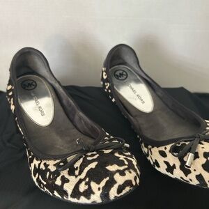 Michael Kors Black and Cream Flats with Rounded Toe